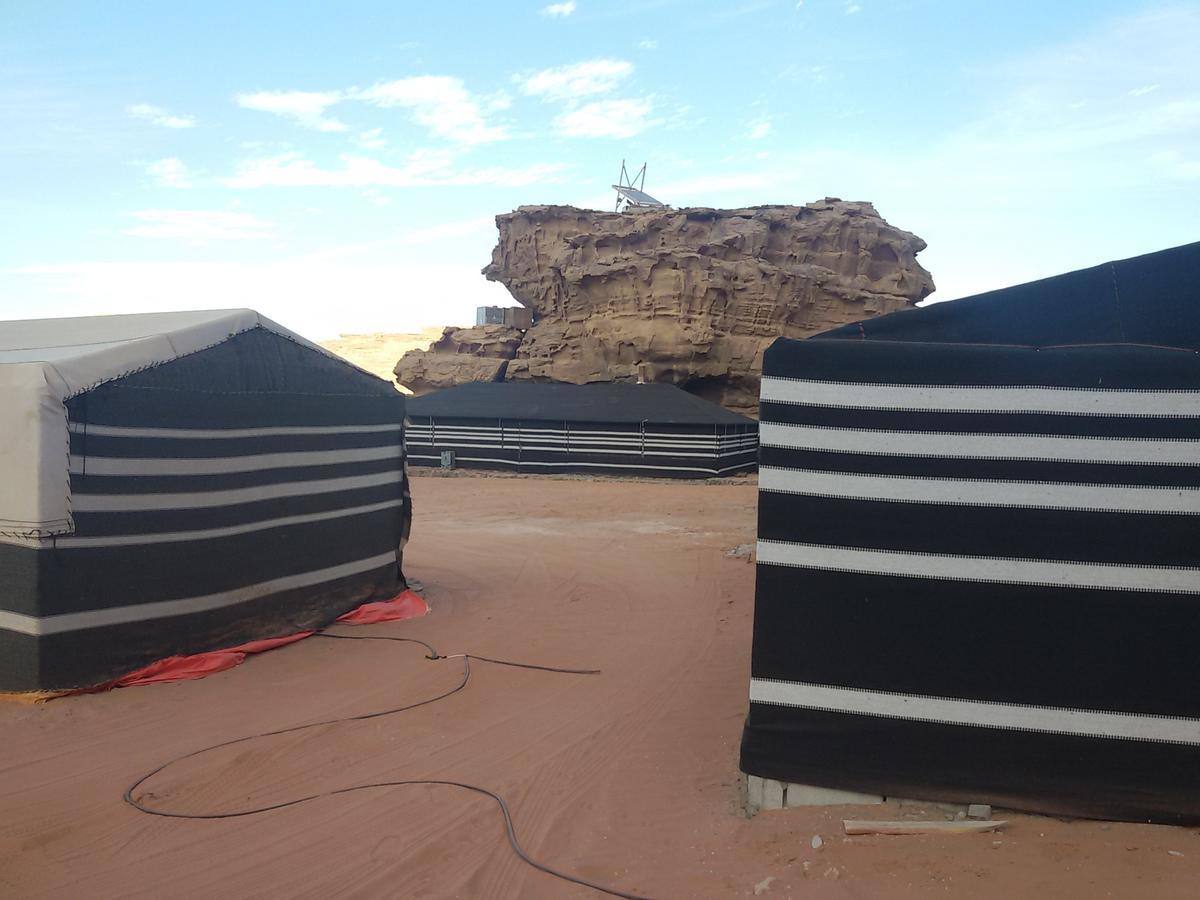 Obeid'S Bedouin Life Camp Hotel Wadi Rum Exterior photo