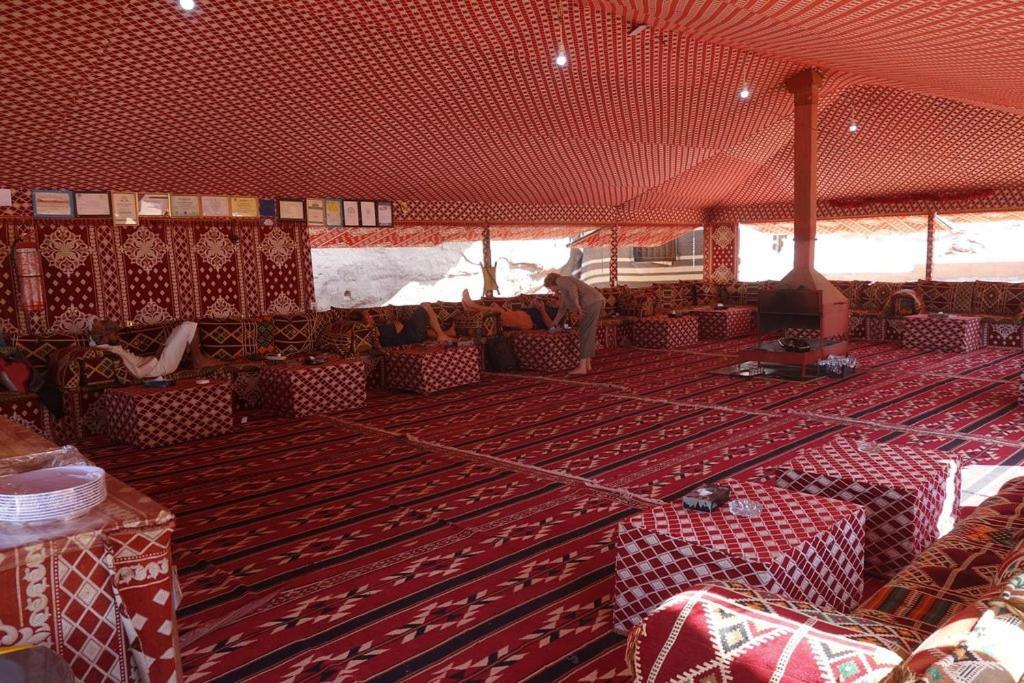 Obeid'S Bedouin Life Camp Hotel Wadi Rum Exterior photo